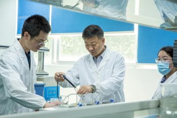 别人封锁手艺，，，我们就自研买通全链条